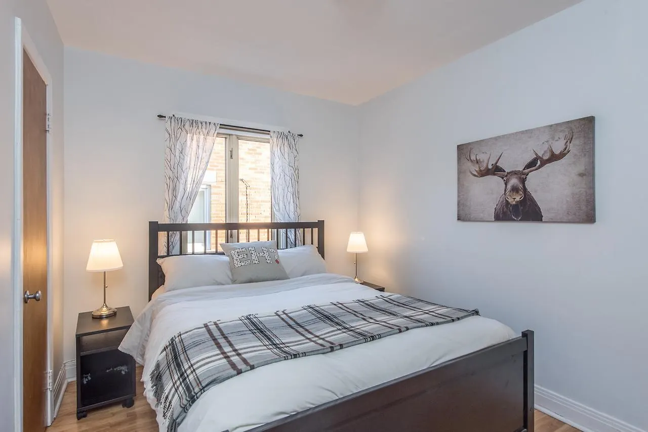 Guest house Gite Du Survenant Montreal